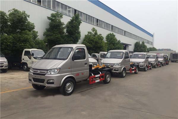 �L(zh��ng)��3������ʽ����܇(ch��)-2-3������ʽ����܇(ch��)