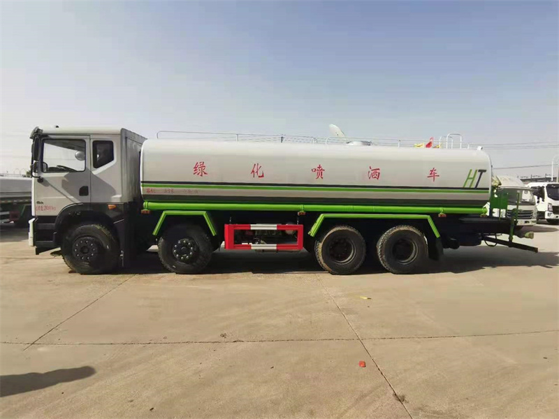 大型灑水車 大型灑水車